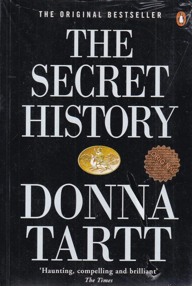 جلد the secret history: گذشته رازآمیز